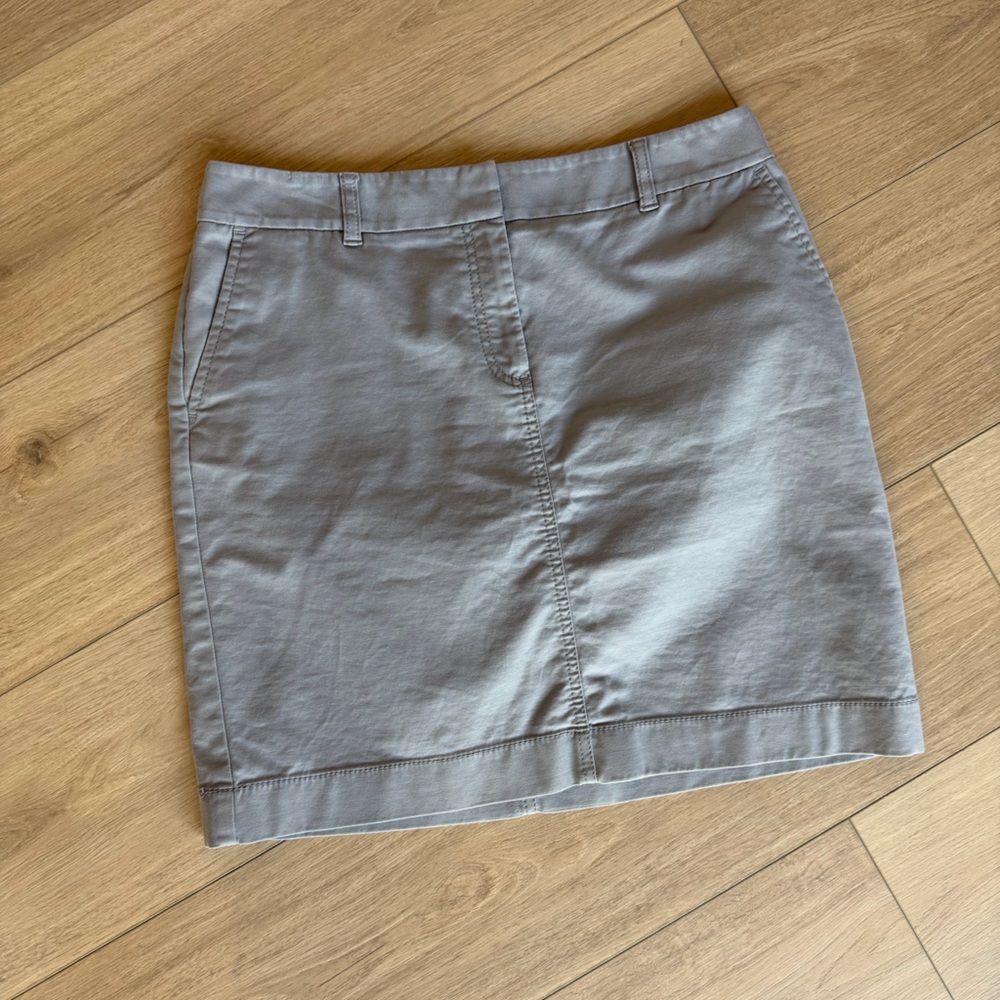 Ann Taylor Petite Gray Casual Chino Skirt